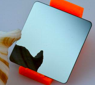 Black Mirror Application: Decoration