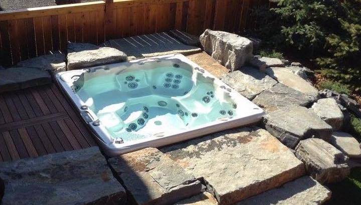 Jacuzzi Spa Tub - Pvc Rectangular | Leakage Proof, Rust Resistant, Easy To Clean, Unique Design, Various Sizes Available