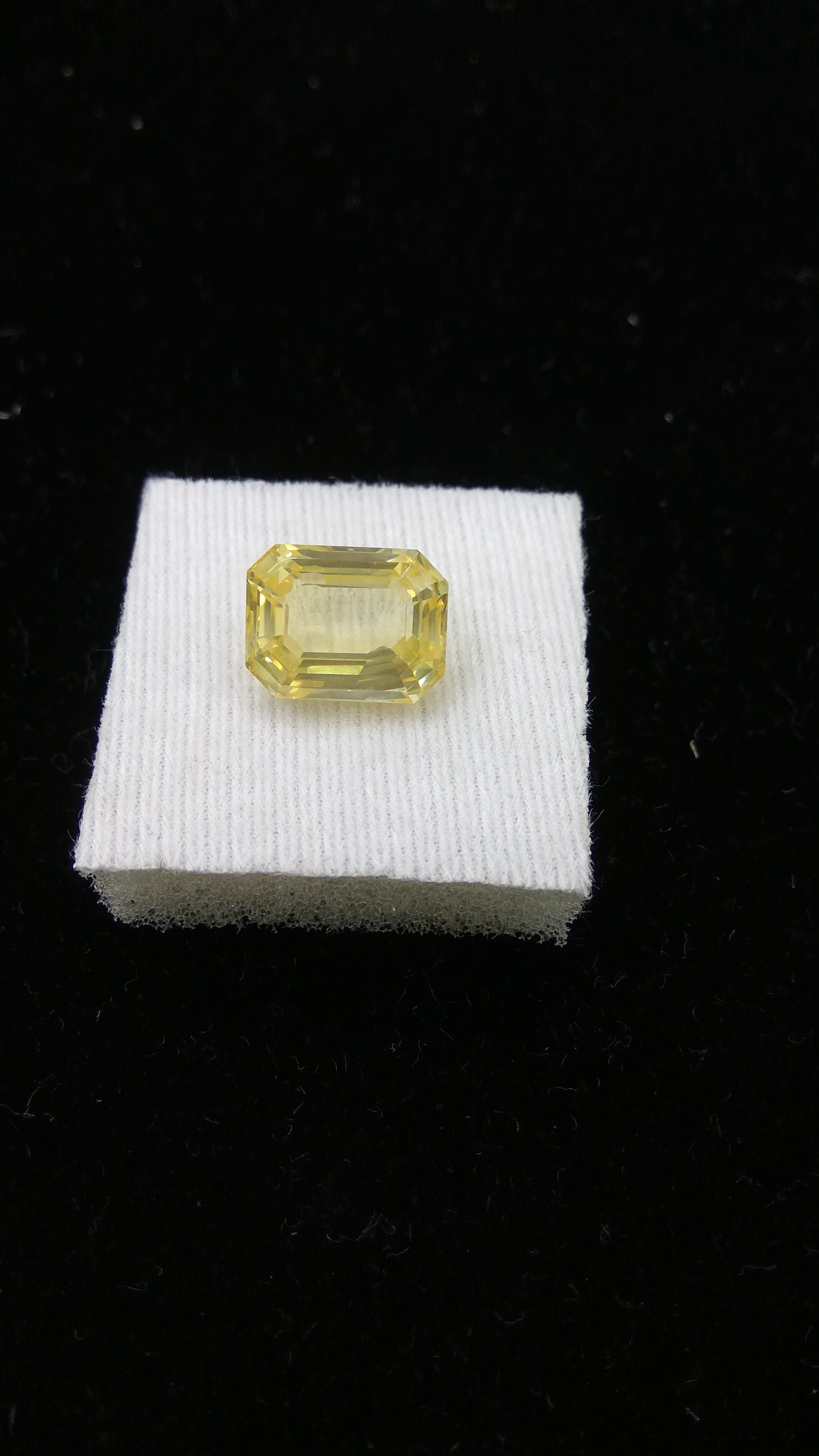 Yellow Sapphire Grade: Available In All Grades