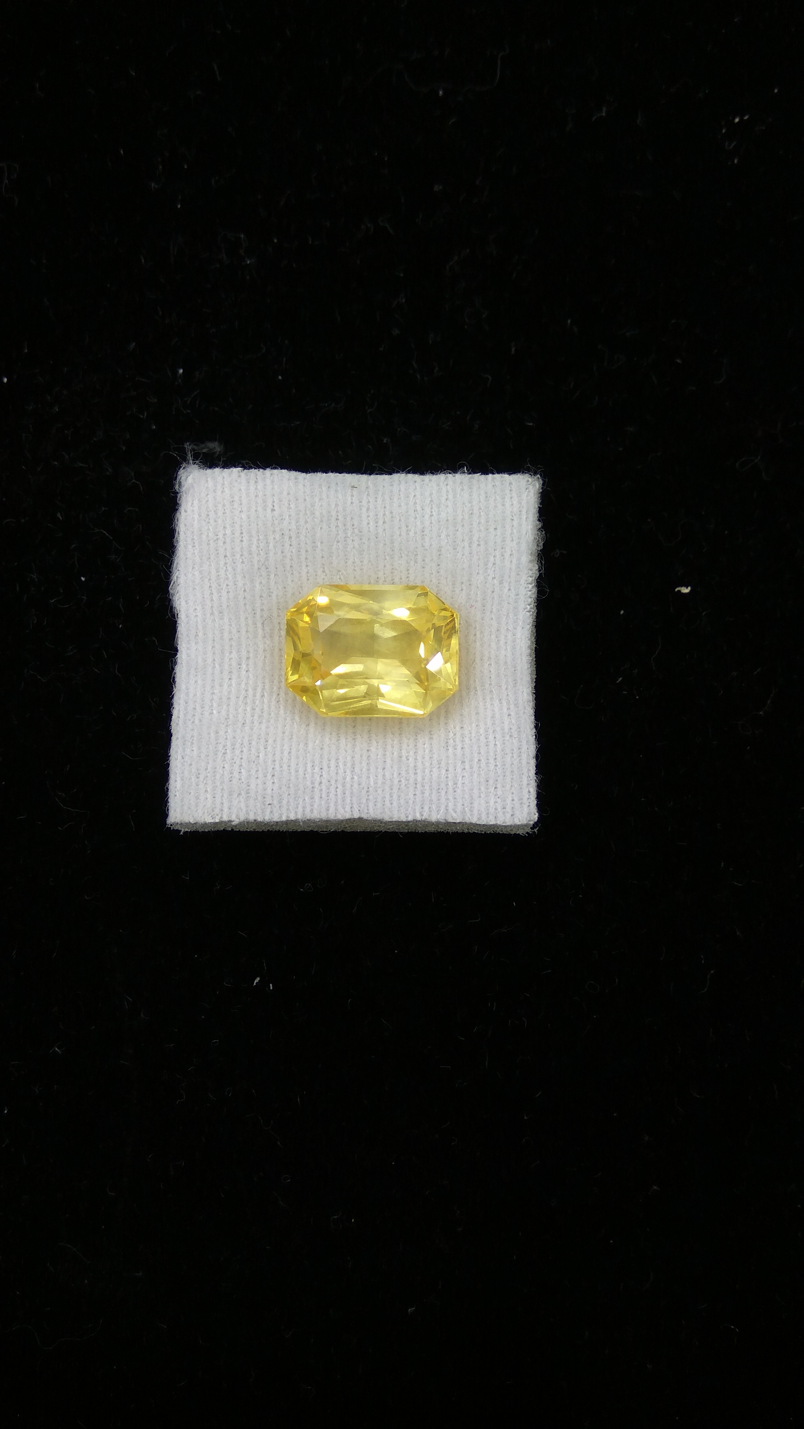 Yellow Sapphire Grade: Available In All Grades