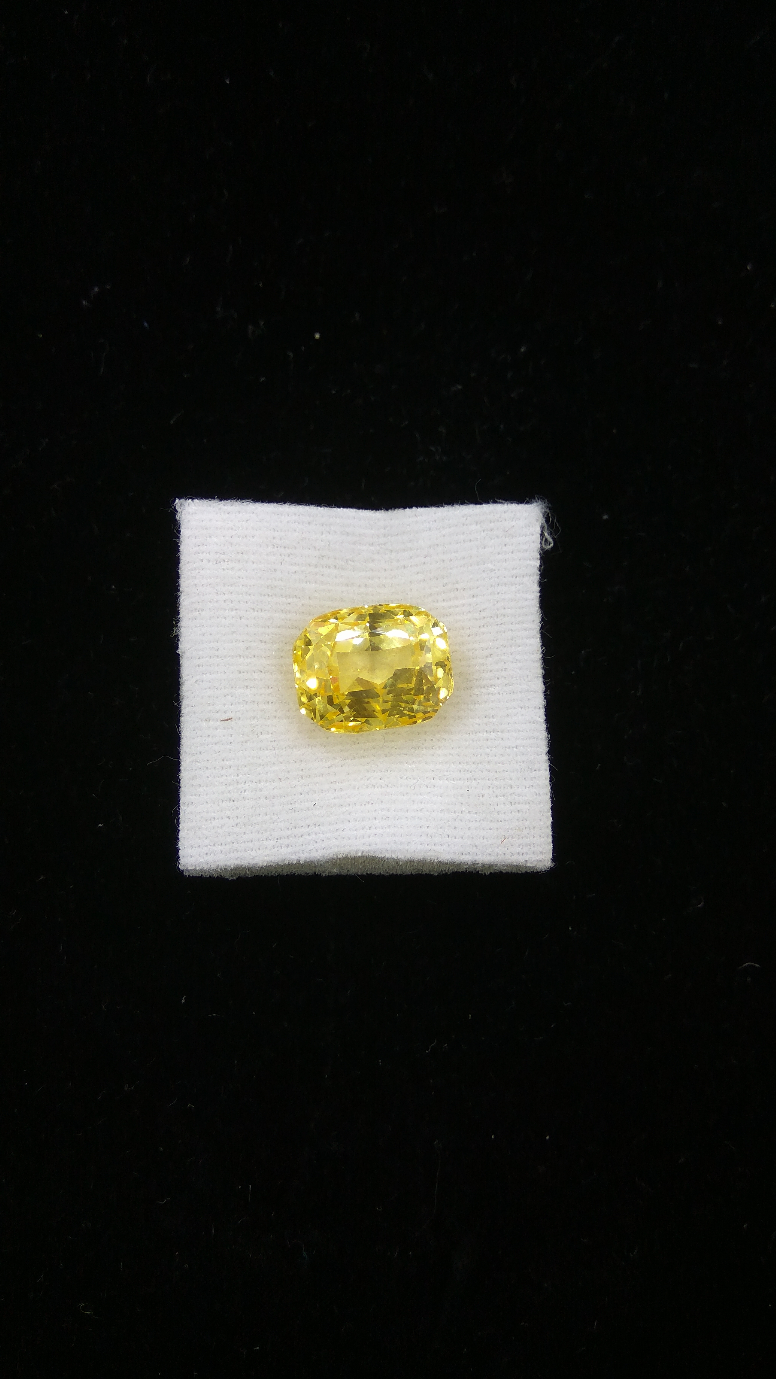 Yellow Sapphire Grade: Available In All Grades