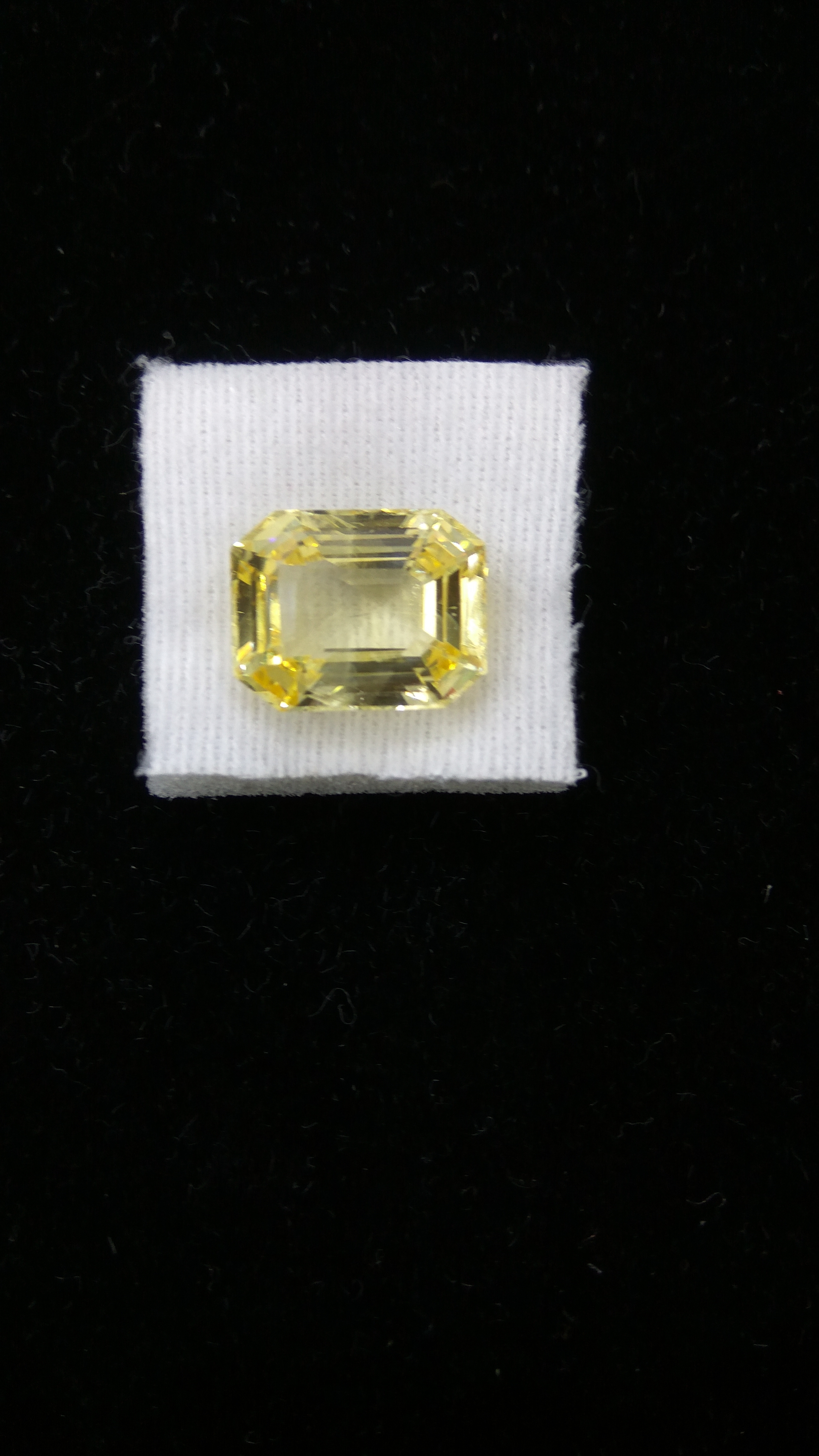 Yellow Sapphire Grade: Available In All Grades