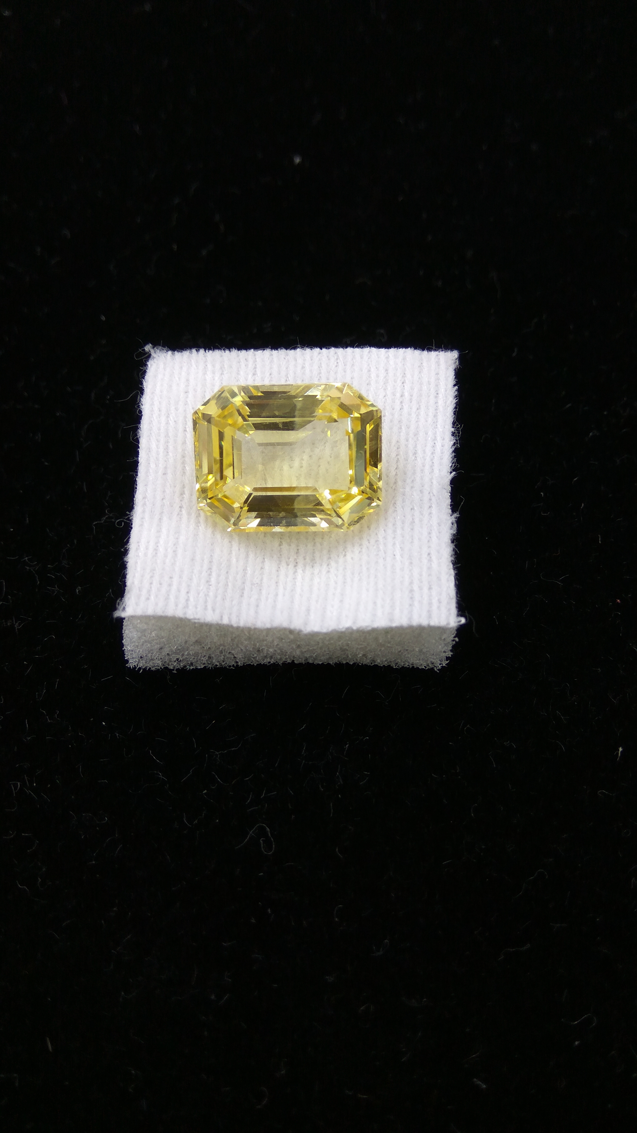Yellow Sapphire Grade: Available In All Grades