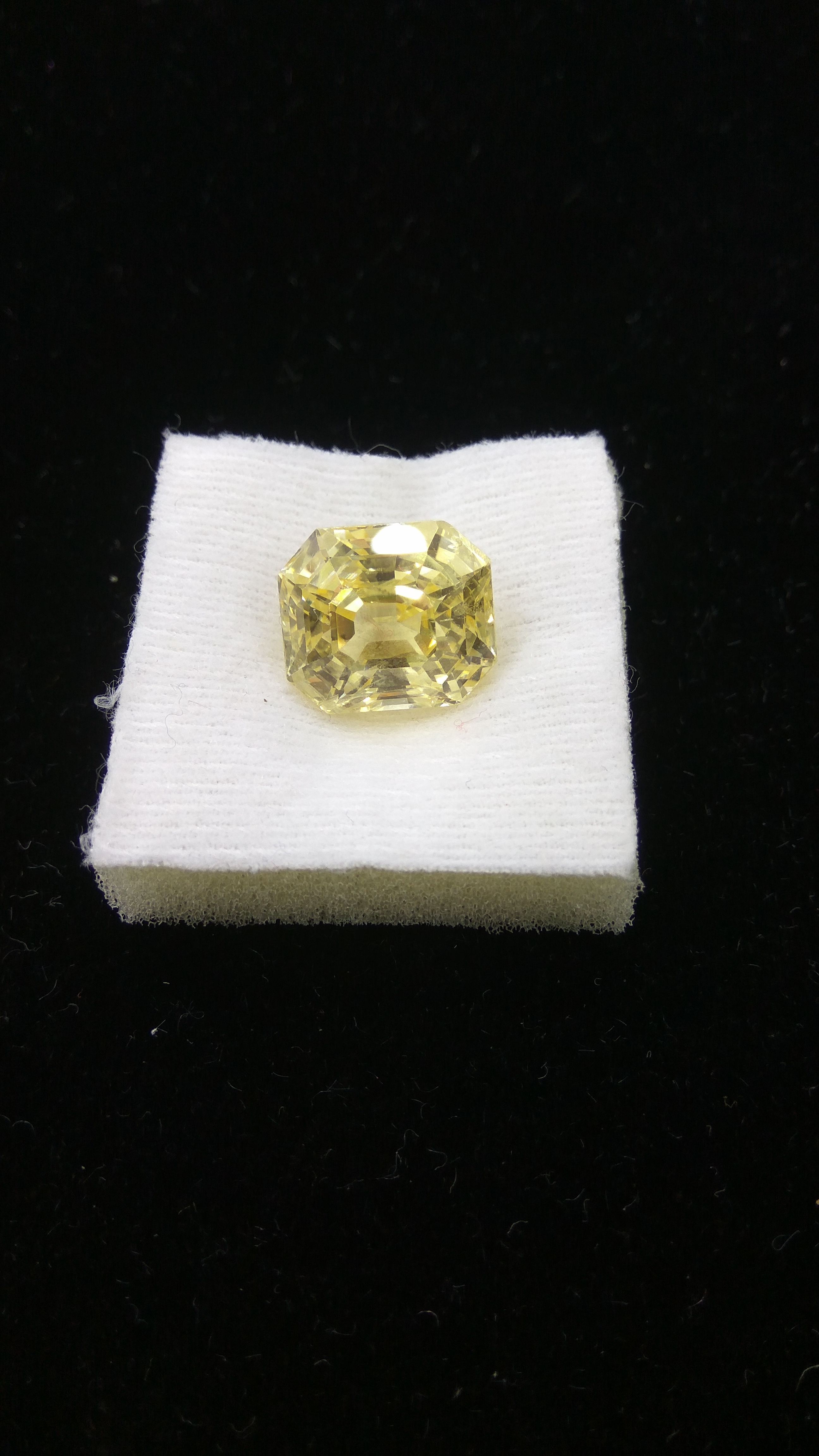 Yellow Sapphire Grade: Available In All Grades