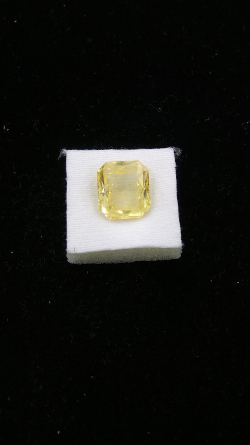 Yellow Sapphire - 18.30 Carats, Natural Untreated Yellow Sapphire, Emerald Cut, Unheated, Sri Lankan Gemstone
