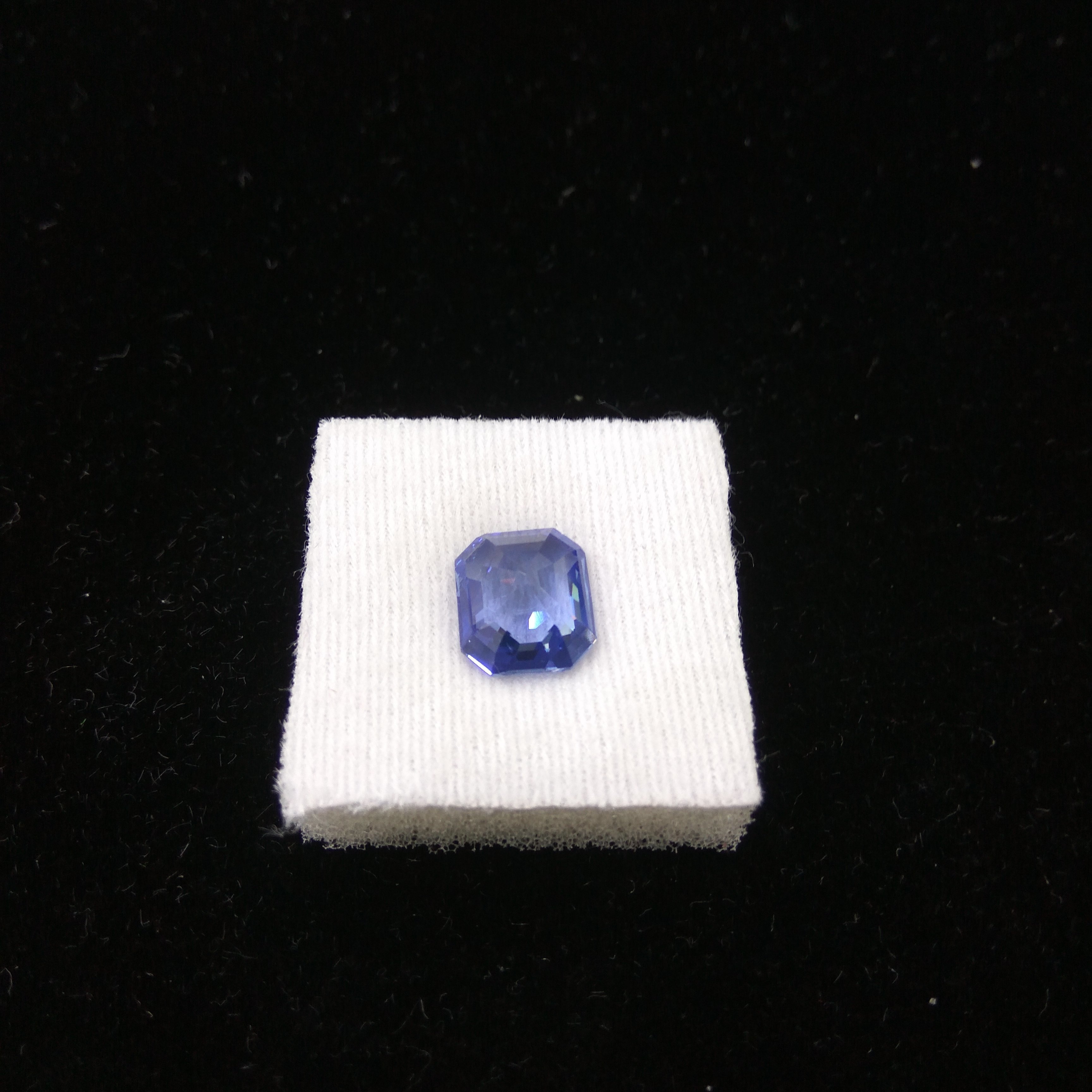 Natural Blue Sapphire - 5.00 Carats Emerald Cut, Unheated & Untreated Natural Gemstone With Deep Blue Color