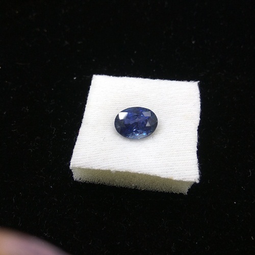 Natural Yellow Sapphire (Pukhraj) - 5.35 Carats, Unheated & Untreated Quality, Oval Cut