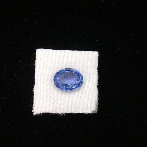 Natural Blue Sapphire - 10.10 Carats, Unheated & Untreated Gemstone With Oval Cut