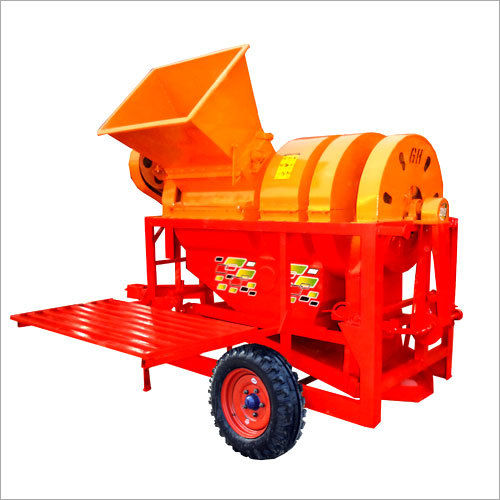 Multi Crop Thresher Machine Capacity: 600-5000 Kg/hr