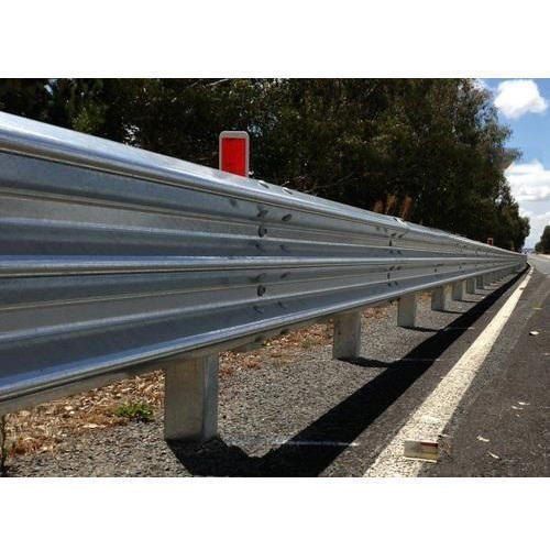 Pedestrian Safety Galvanized W Beam Crash Barrier