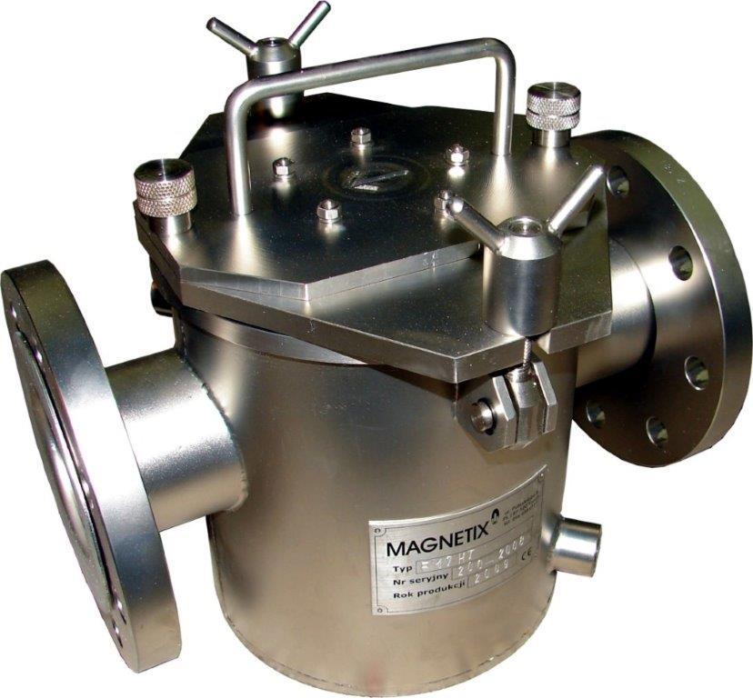 Rectangle Magnetic Liquid Traps