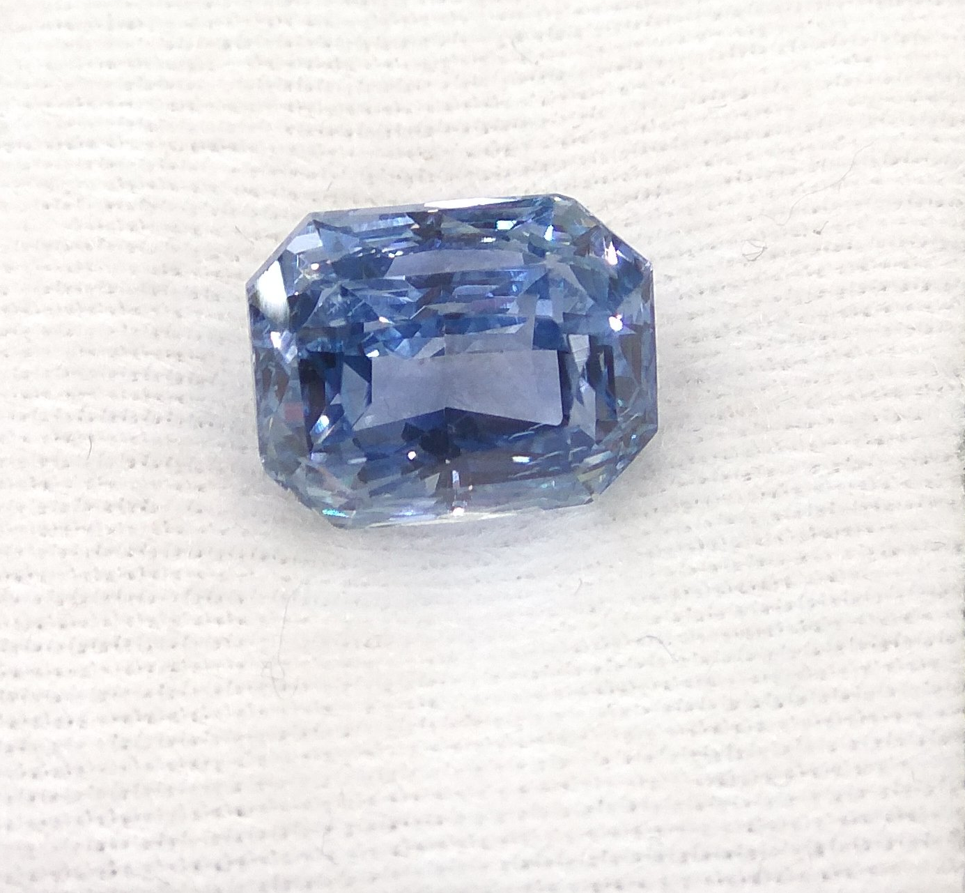 Natural Blue Sapphire - 8.75 Carats, Emerald Cut | Unheated & Untreated, Ceylonese Blue Sapphire Benefits