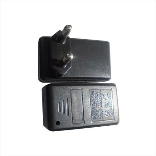 लाल मॉडल चार्जर कैबिनेट बॉडी सामग्री: प्लास्टिक