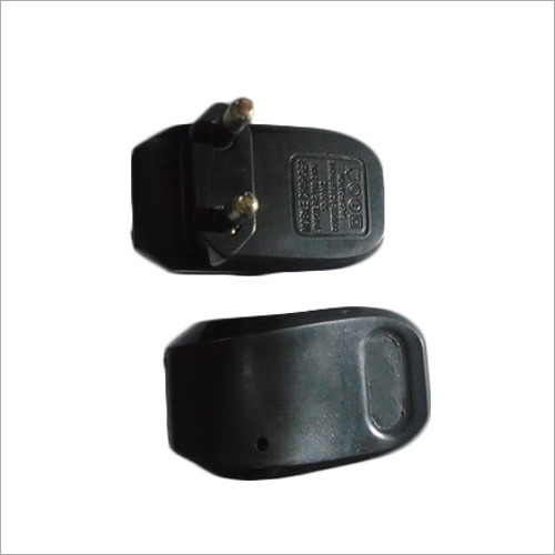 मैक्स मॉडल चार्जर कैबिनेट बॉडी मटेरियल: प्लास्टिक