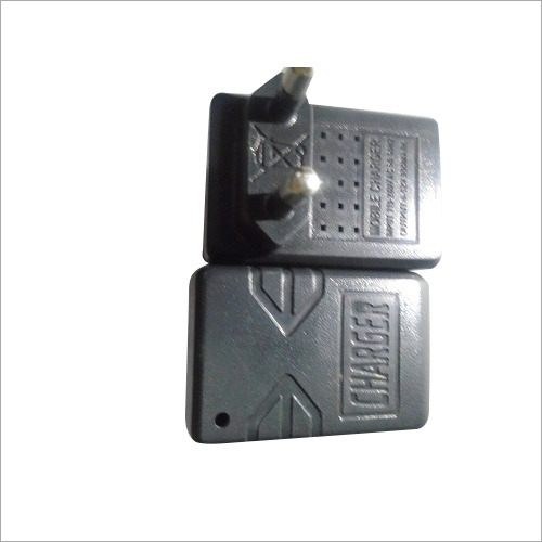 त्रिशूल मॉडल चार्जर कैबिनेट बॉडी मटेरियल: प्लास्टिक