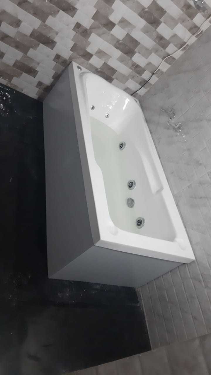 Bathtubs & Whirlpools Jacuzzi Bath Tub