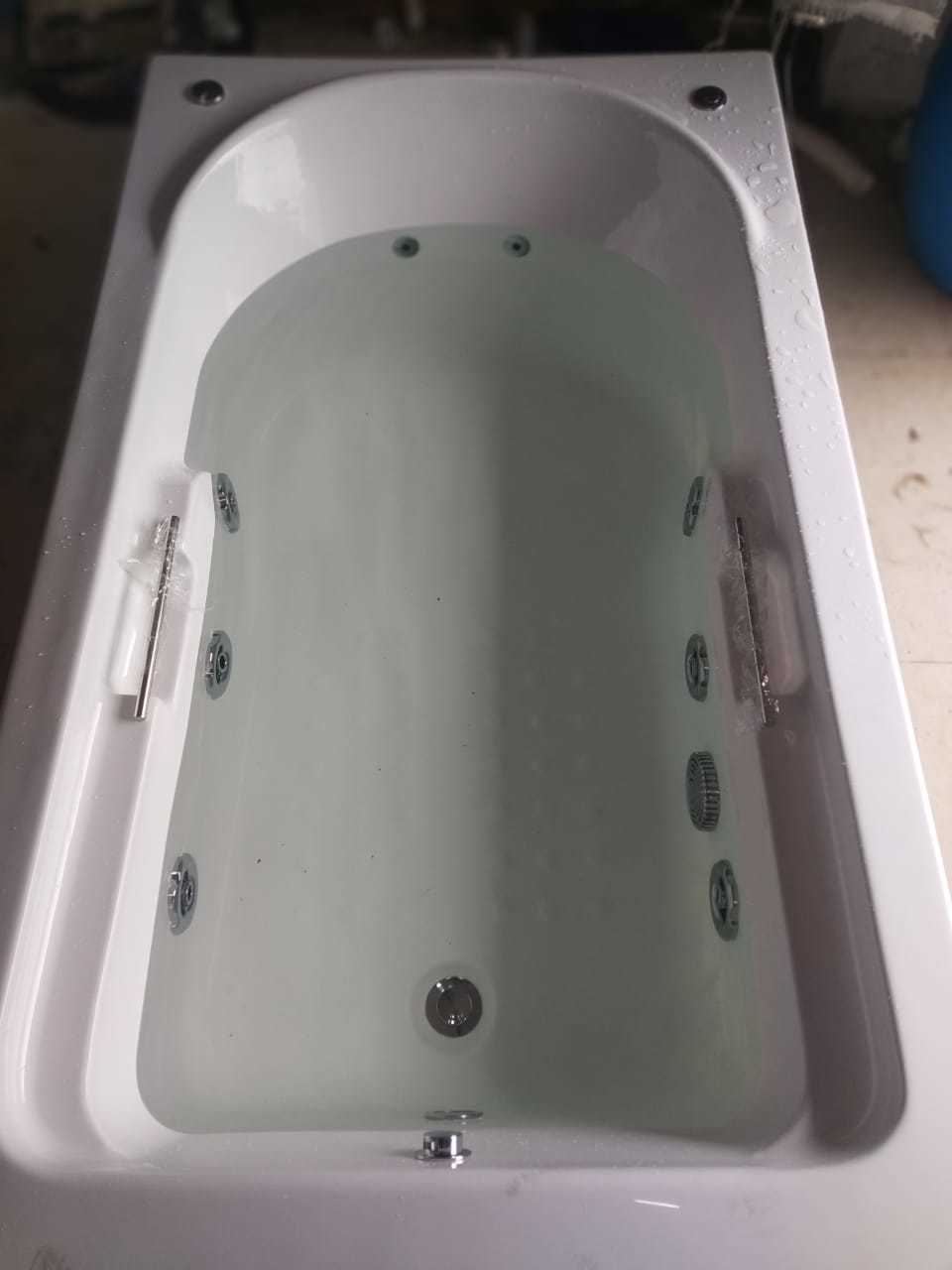 Bathtubs & Whirlpools Massage Bath Tub
