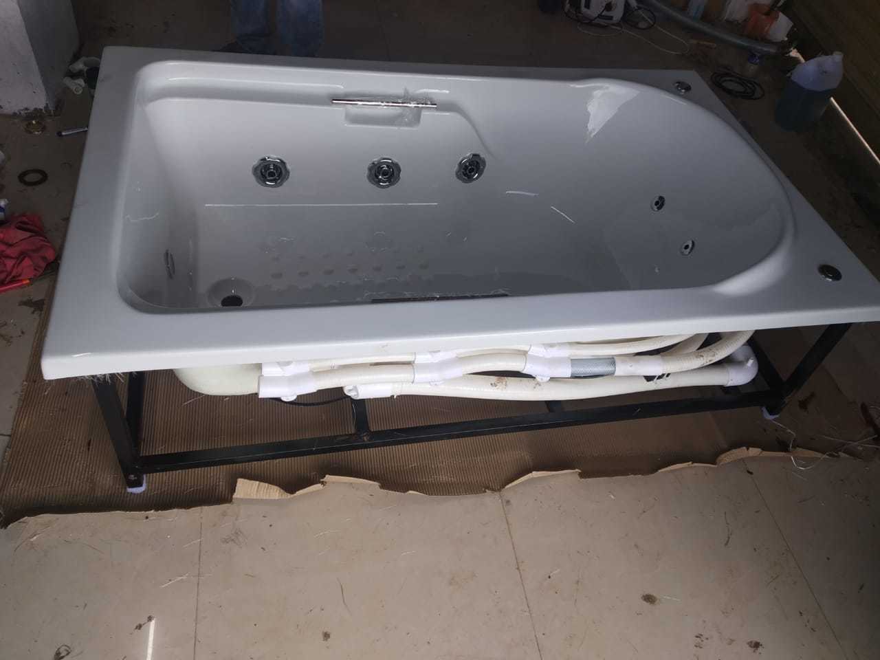Bathtubs & Whirlpools Massage Bath Tub