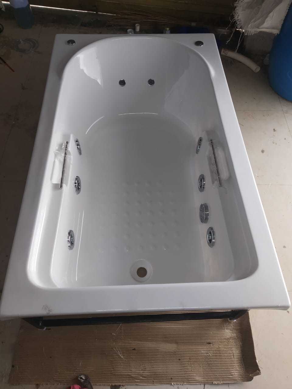 Bathtubs & Whirlpools Massage Bath Tub
