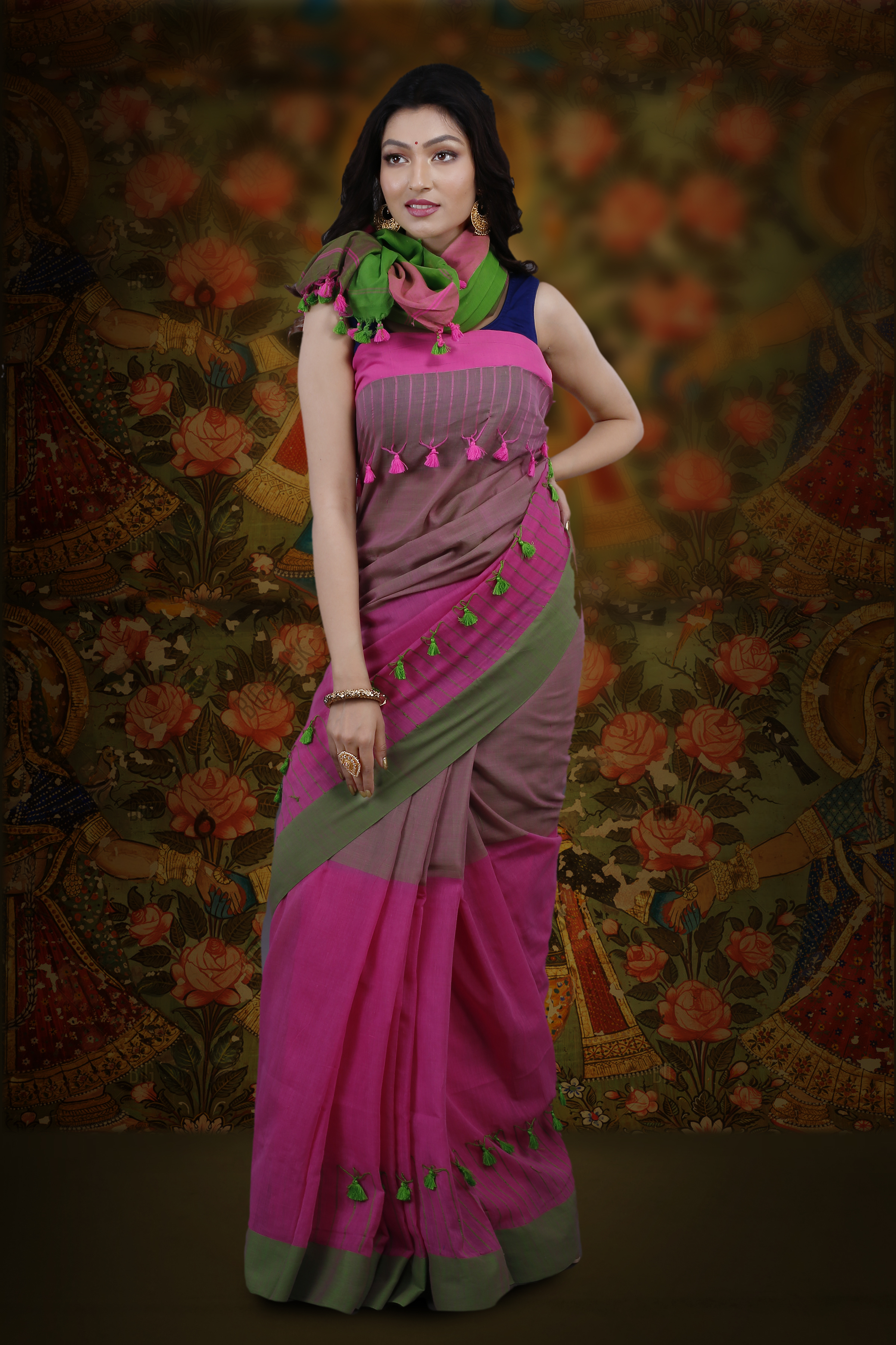 Cotton Pink And Green Color Bengal Hand Woven Saree With Plain Border