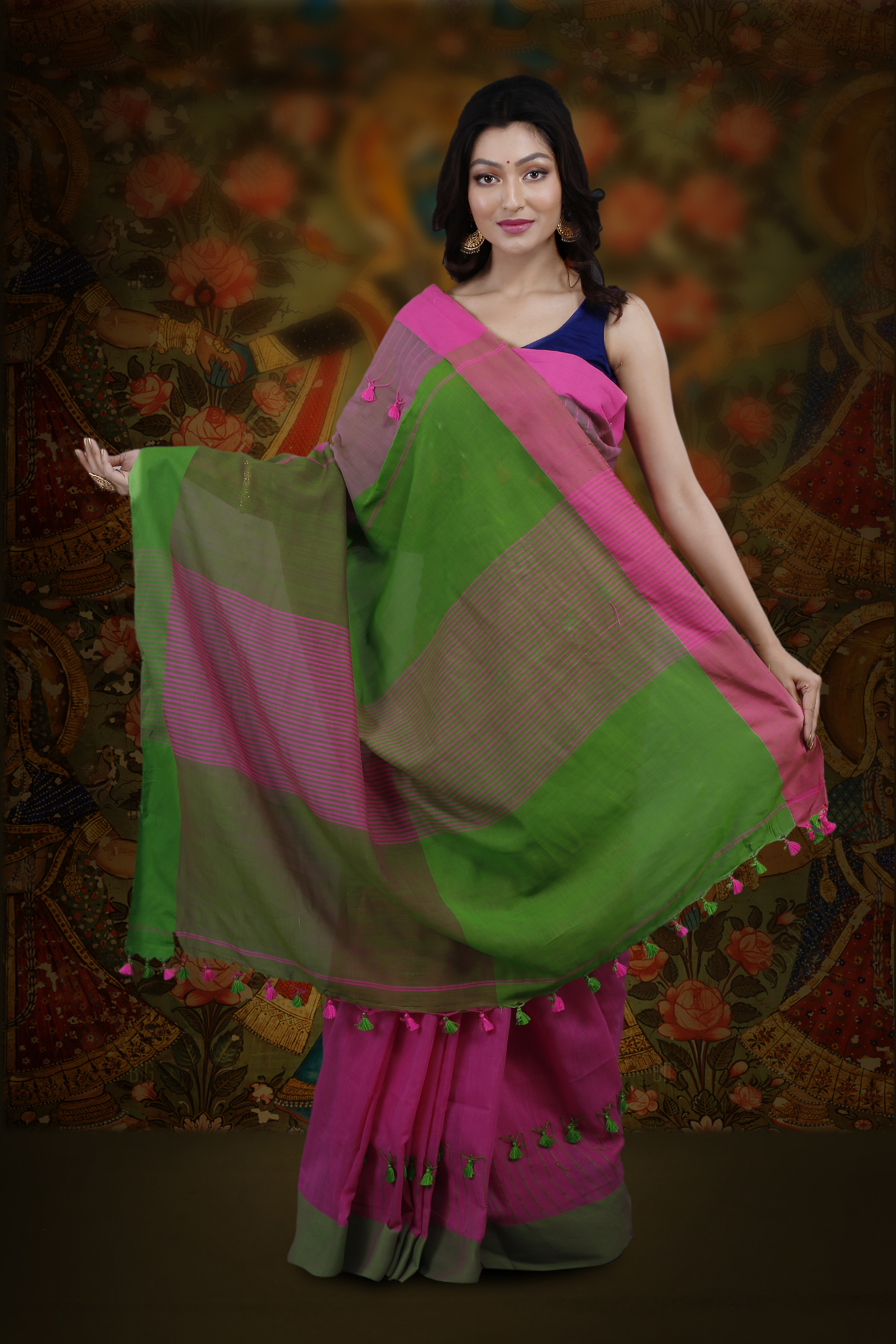 Cotton Pink And Green Color Bengal Hand Woven Saree With Plain Border