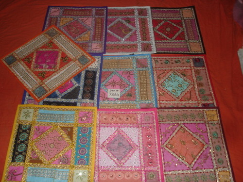 साड़ी पैच कुशन कवर