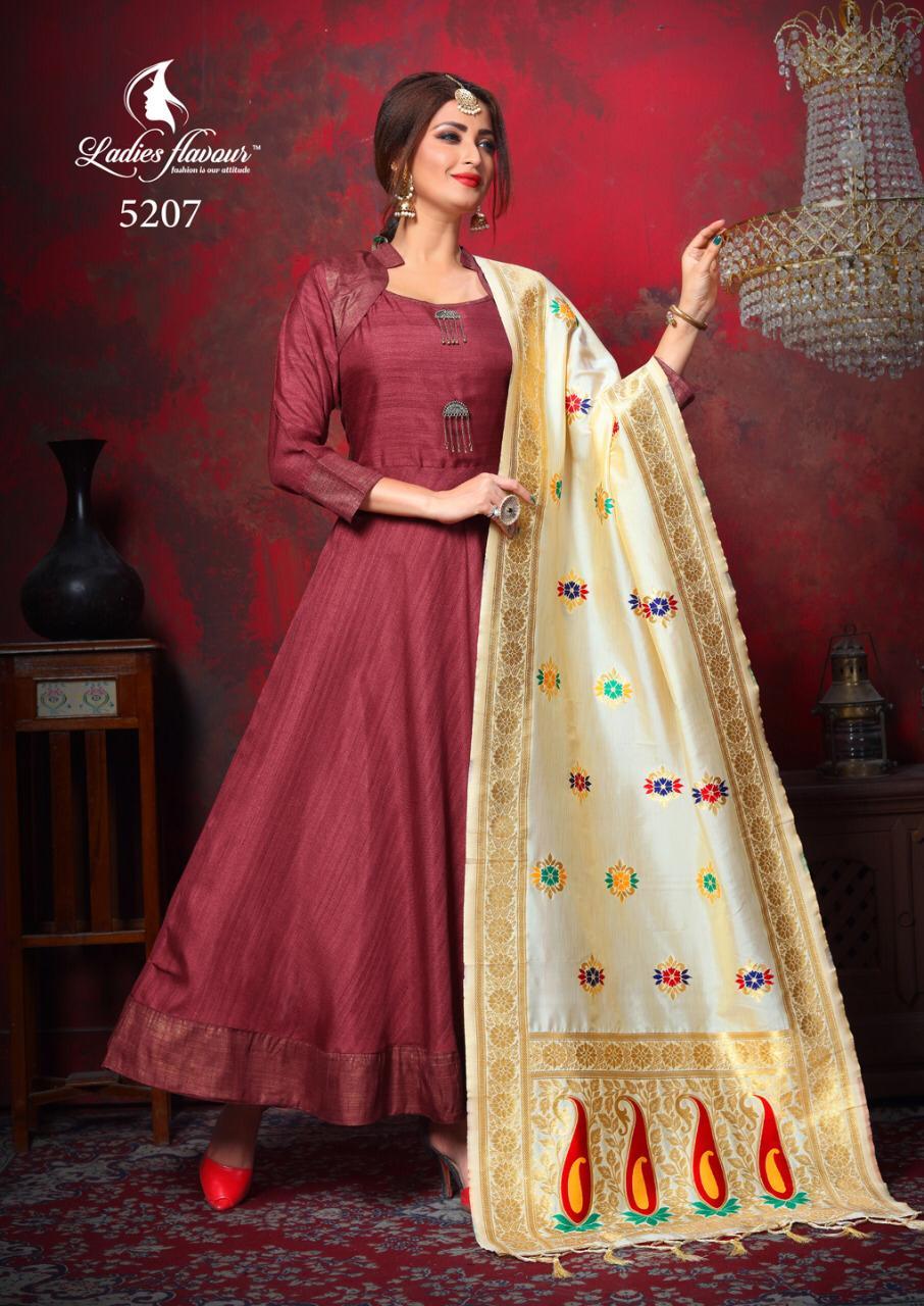 Indian Silk Gown With Jacquard Dupatta