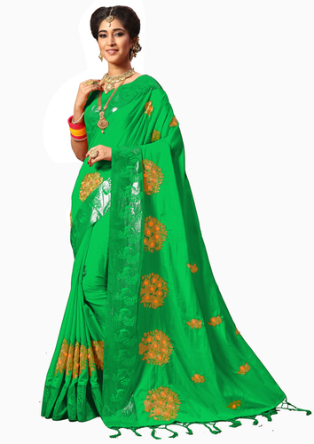 ग्रीन हैवी एम्ब्रायडरी आर्ट सिल्क साड़ी कलेक्शन