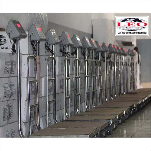 Digital Weighing Scale - MS & SS Material, 60-5000 Load | Digital Monitor Display, Silver Color, 1 Year Warranty, Counting Scale