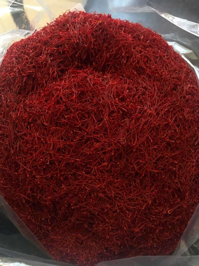 Pure Saffron Grade: Top Quality