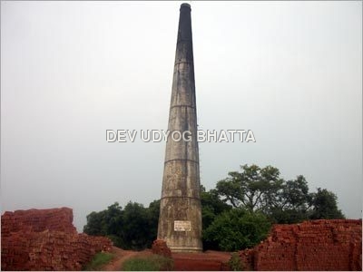 लाल मिट्टी की ईंट