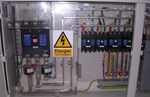 Power Distribution Panel - Crca Sheet, 800mm Width, Siemens Grey Color | Three Phase Power Distribution, Ip54 Protection Level, Iso 9001:2015 Standard, One Year Warranty
