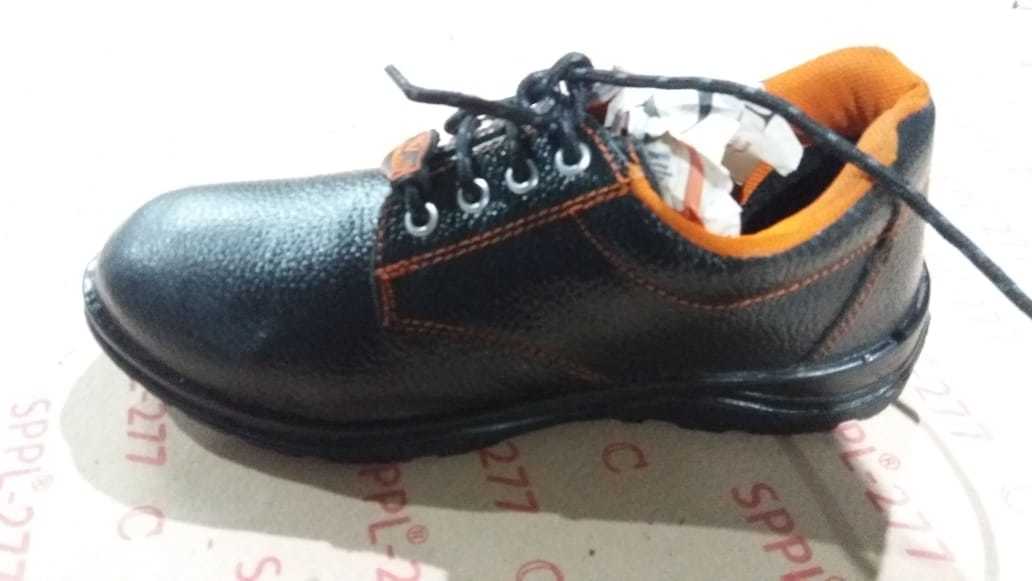 Derby Safety Shoe