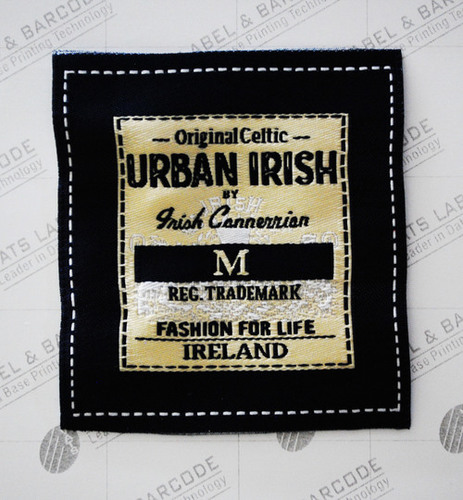 कम्प्यूटरीकृत बुने हुए लेबल