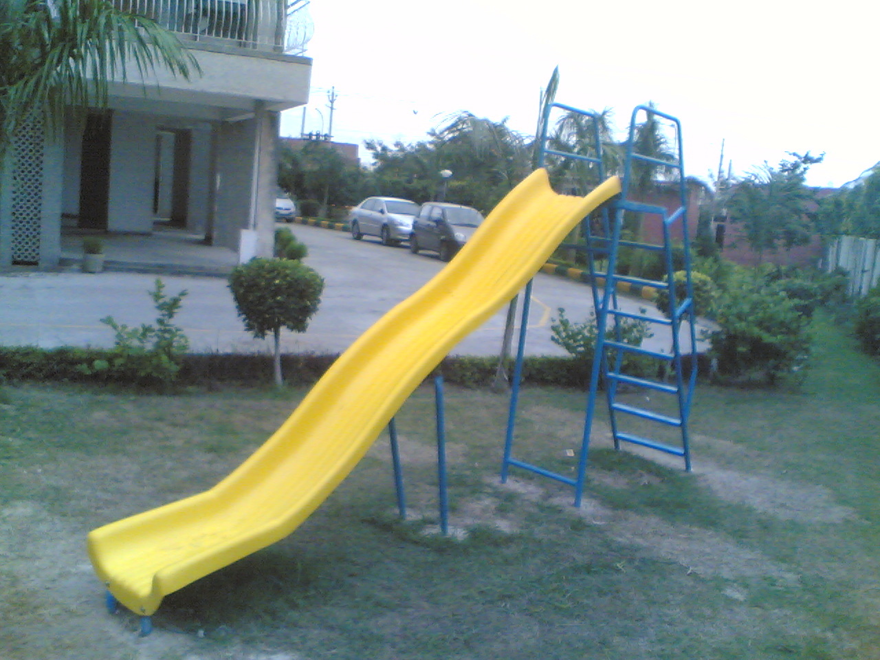 Frp Wave Slide Capacity: 2-4 Kg/hr