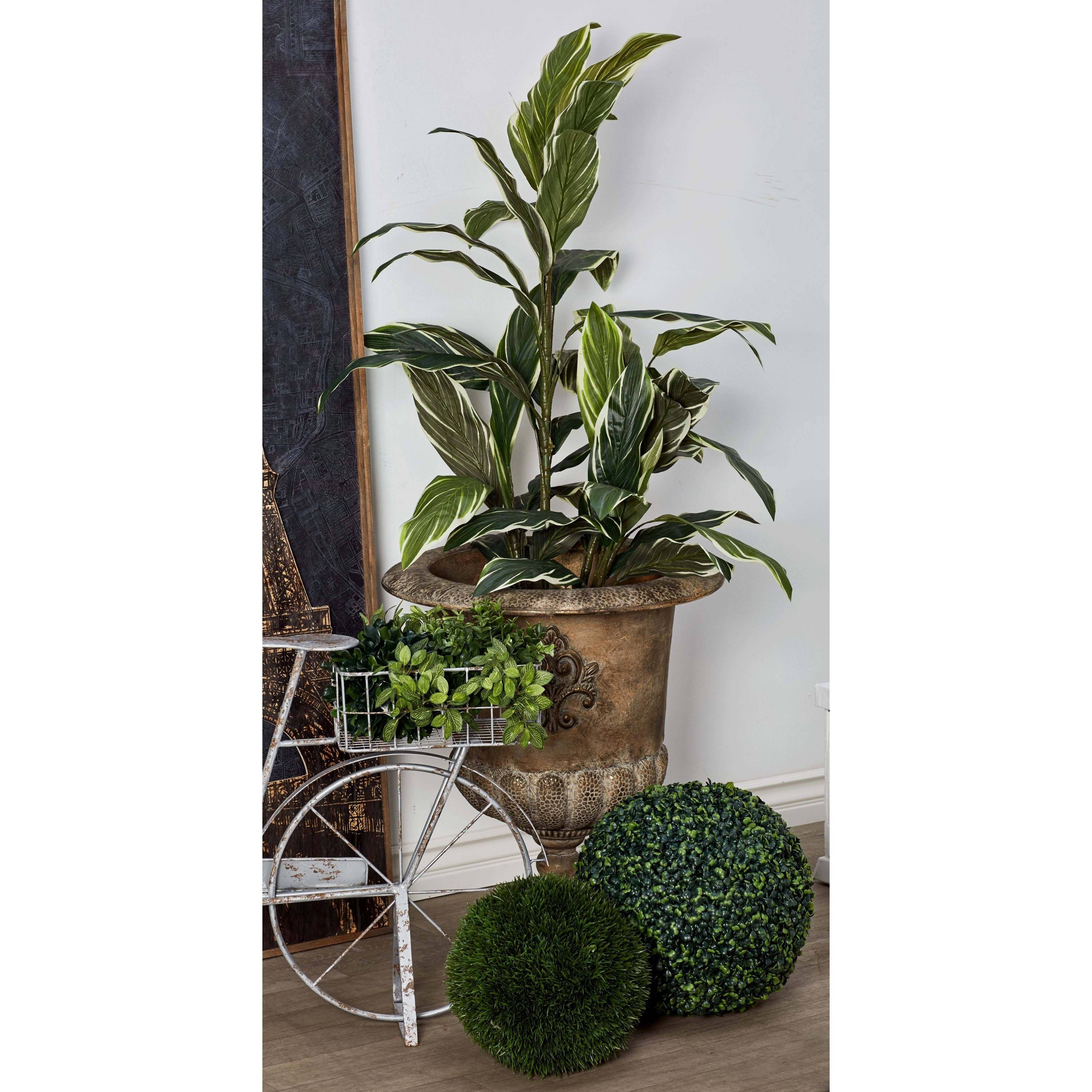 Iron Planter Urn Shape