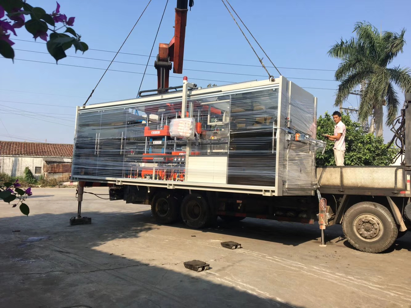 Customized Positive And Negative Disposable Food Container Thermoforming Machine
