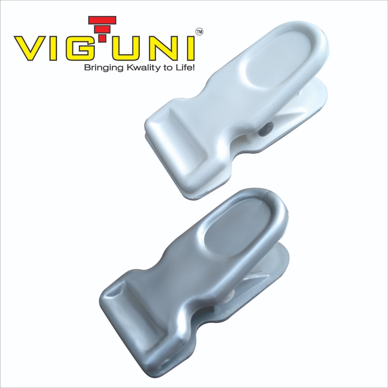 White & Grey Cloth Clip (Multi Purpose)