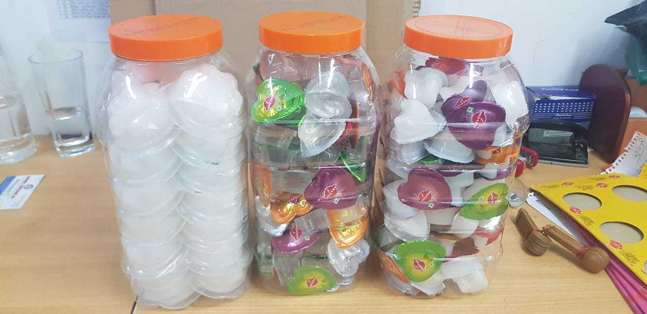 Mister Mango Pudding - 10 Gm X 100 Pcs X 15 Jars Per Ctn | Eggless, Love Shape, Cartoon Design, 1.5 Years Shelf Life, 17 Kg Total Weight