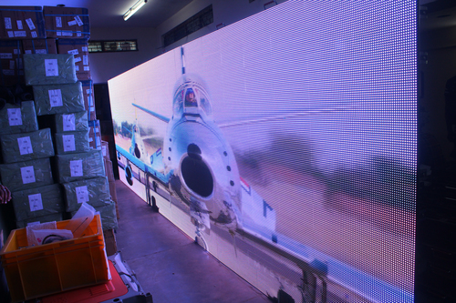 Full Color Indoor & Outdoor LED Screen