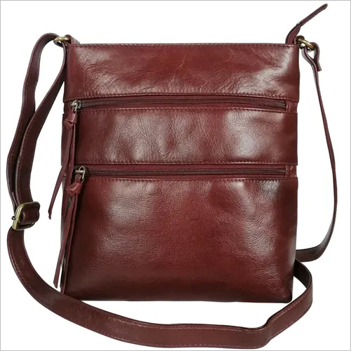 स्टोनी ब्राउन महिलाओं के चमड़े का ट्रिपल ज़िपर स्लिंग क्रॉसबॉडी शोल्डर बैग