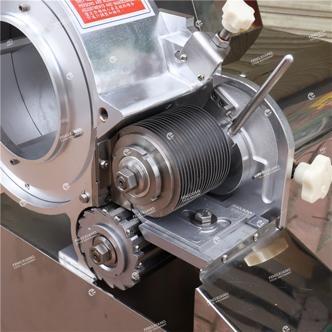 Fruits And Vegetable Dicer Machine Application: Cutter