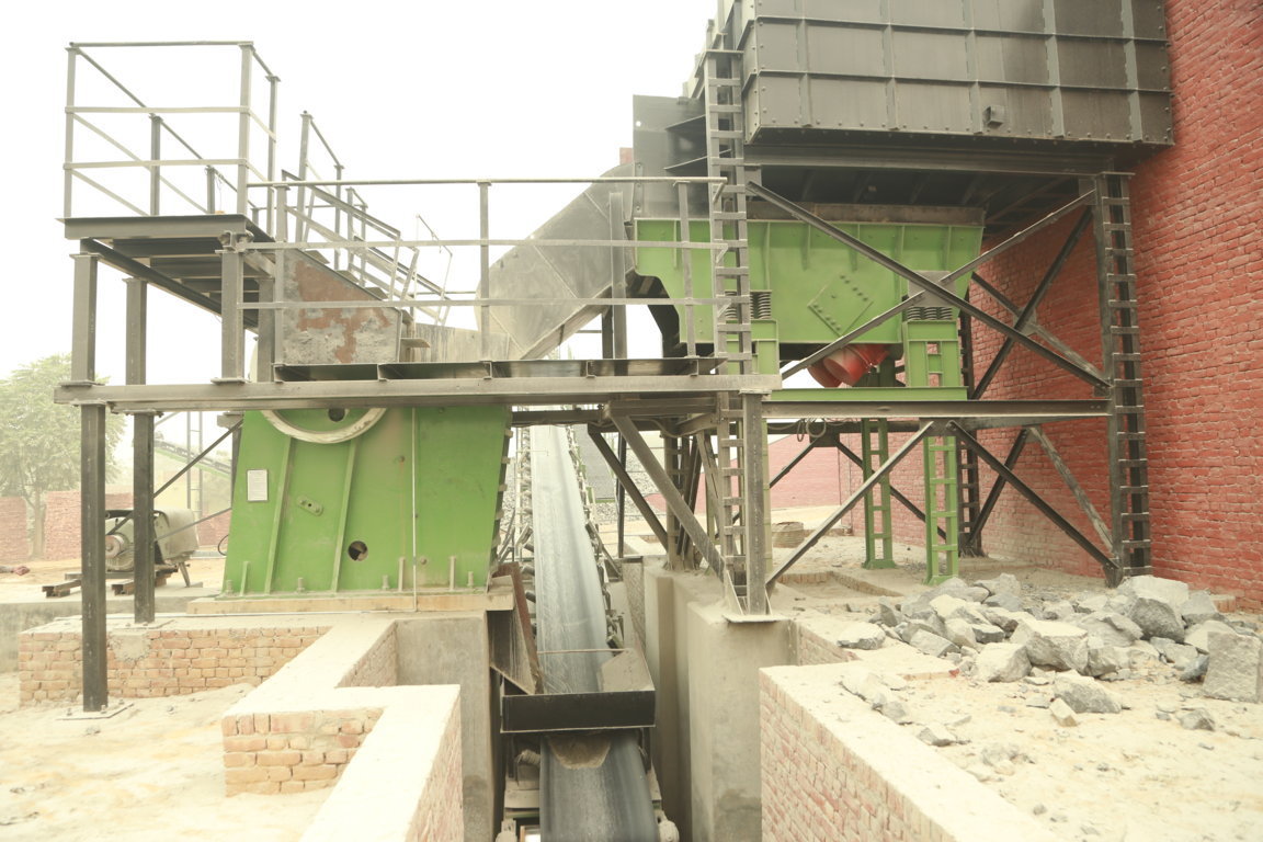Green Single Toggle Jaw Crusher