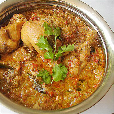 चेट्टिनाड चिकन करी
