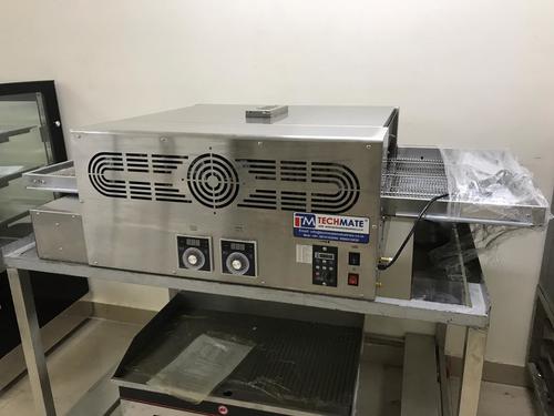 कन्वेयर पिज़्ज़ा ओवन की ऊँचाई: 43 सेंटीमीटर (सेमी)