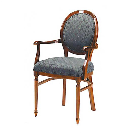 रेस्तरां की कुर्सी