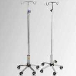 सलाइन स्टैंड