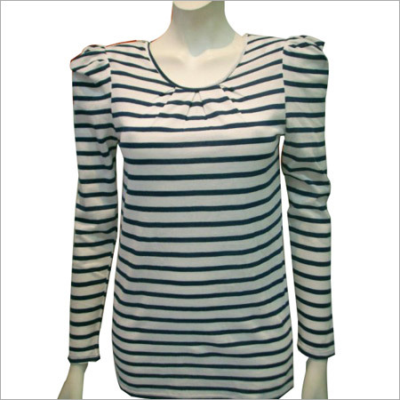 स्ट्राइप निटेड टॉप्स