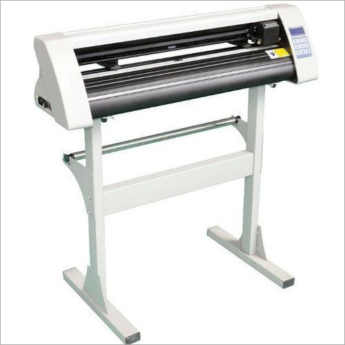 White Cutting Plotter Machine Size: Customized