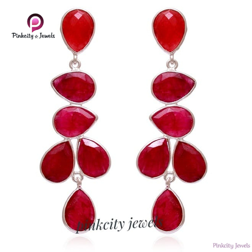 प्राकृतिक रूबी रत्न 925 सिल्वर ईयररिंग लिंग: महिलाएं